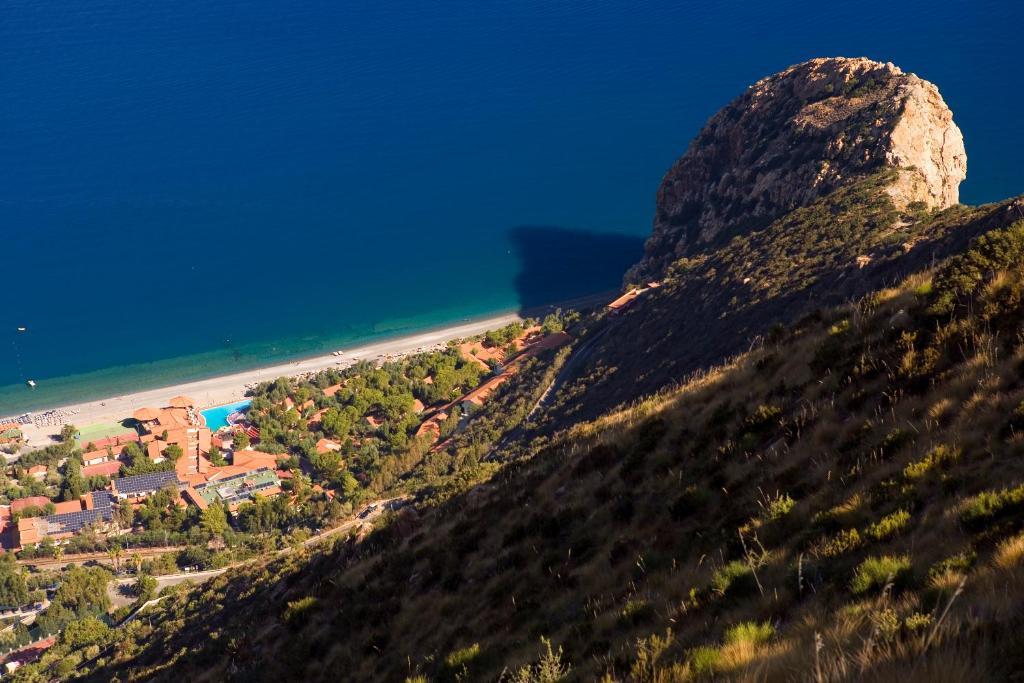 Th Gioiosa Mare - Capo Calava Village Gioiosa Marea Exteriér fotografie